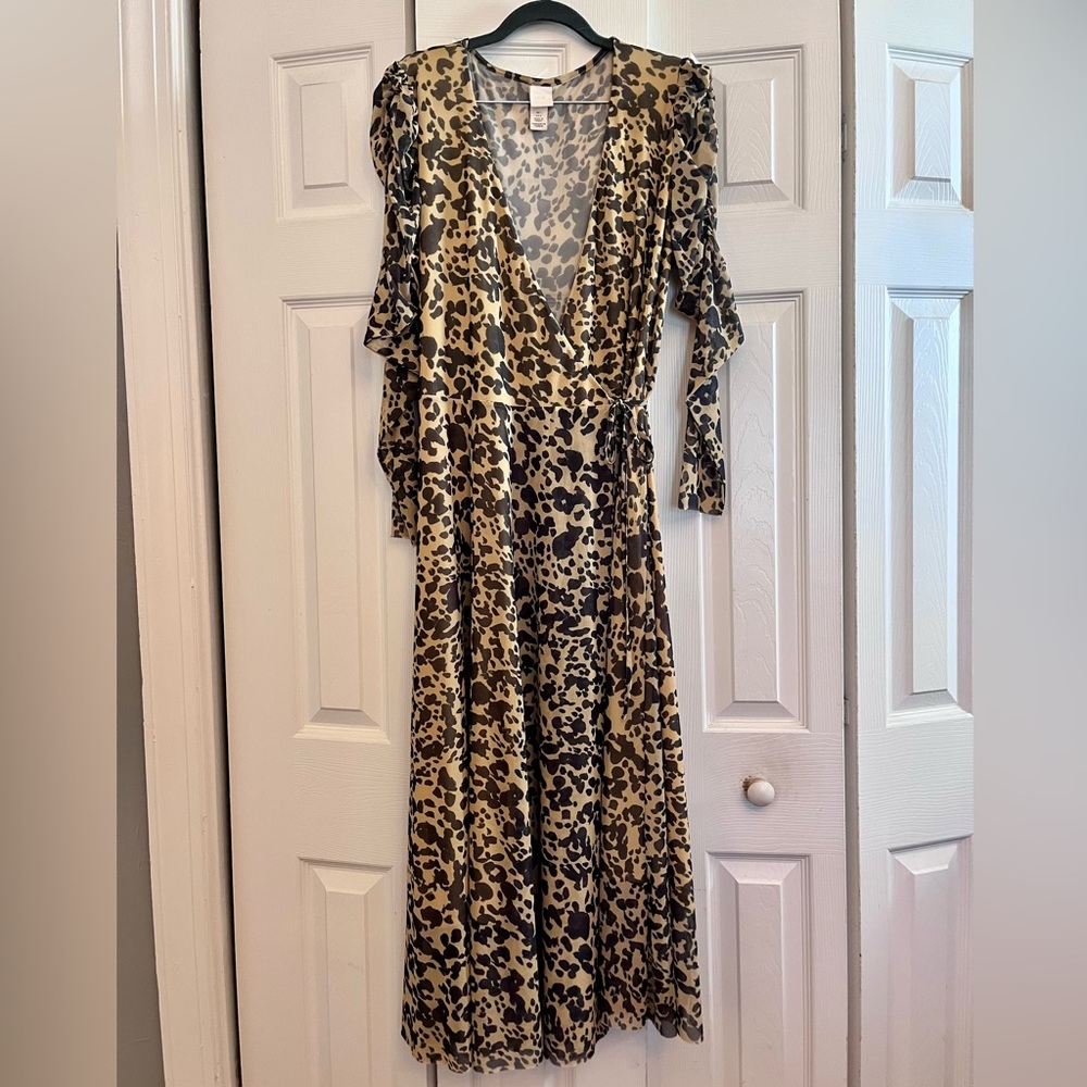 H&M Leopard Print Maxi Wrap Dress
